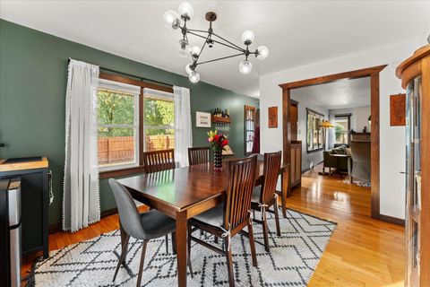 Tiny photo for 1302 W Clark Street, Champaign, IL 61821 (MLS # 12474363)