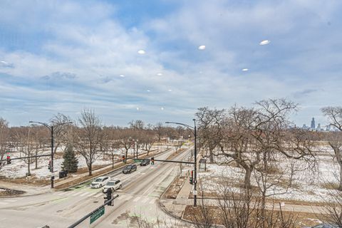 Tiny photo for 1154 N Kedzie Avenue #402, Chicago, IL 60651 (MLS # 12564244)