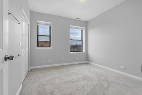 Tiny photo for 1154 N Kedzie Avenue #402, Chicago, IL 60651 (MLS # 12564244)