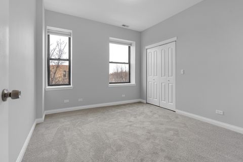 Tiny photo for 1154 N Kedzie Avenue #402, Chicago, IL 60651 (MLS # 12564244)
