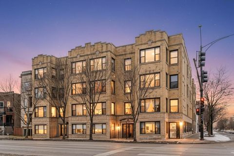 Photo of 1154 N Kedzie Avenue #402, Chicago, IL 60651 (MLS # 12564244)