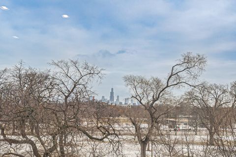 Tiny photo for 1154 N Kedzie Avenue #402, Chicago, IL 60651 (MLS # 12564244)