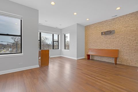 Tiny photo for 1154 N Kedzie Avenue #402, Chicago, IL 60651 (MLS # 12564244)