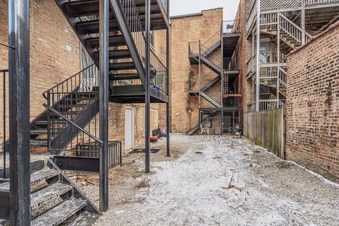 Tiny photo for 1154 N Kedzie Avenue #402, Chicago, IL 60651 (MLS # 12564244)