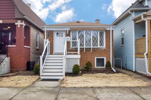 4533 N Keystone Avenue Chicago IL 60630