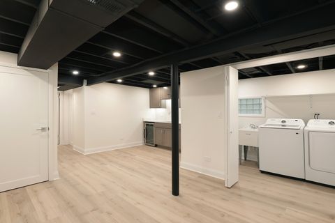 Tiny photo for 4533 N Keystone Avenue, Chicago, IL 60630 (MLS # 12543370)