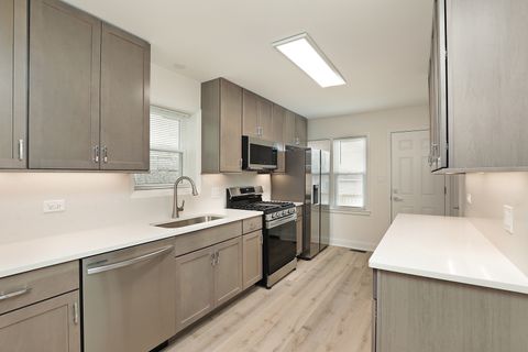 Tiny photo for 4533 N Keystone Avenue, Chicago, IL 60630 (MLS # 12543370)