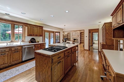 Tiny photo for 8701 LAKE RIDGE Drive, Darien, IL 60561 (MLS # 12678785)