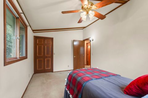 Tiny photo for 33113 N Cove Road, Grayslake, IL 60030 (MLS # 12479334)