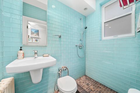 Tiny photo for 500 W BARRY Avenue #2E, Chicago, IL 60657 (MLS # 12515167)