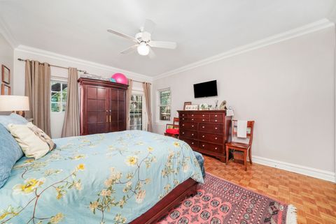 Tiny photo for 500 W BARRY Avenue #2E, Chicago, IL 60657 (MLS # 12515167)