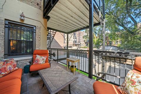 Tiny photo for 500 W BARRY Avenue #2E, Chicago, IL 60657 (MLS # 12515167)