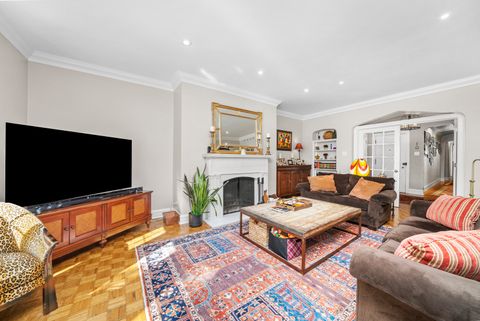 Tiny photo for 500 W BARRY Avenue #2E, Chicago, IL 60657 (MLS # 12515167)