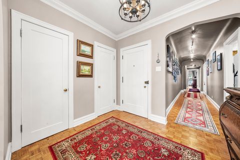 Tiny photo for 500 W BARRY Avenue #2E, Chicago, IL 60657 (MLS # 12515167)