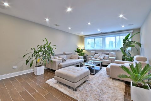 Tiny photo for 575 Bedford Lane, Des Plaines, IL 60016 (MLS # 12534439)