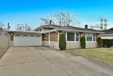 Tiny photo for 575 Bedford Lane, Des Plaines, IL 60016 (MLS # 12534439)