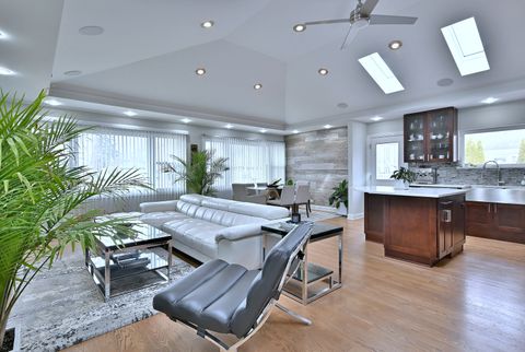 Tiny photo for 575 Bedford Lane, Des Plaines, IL 60016 (MLS # 12534439)