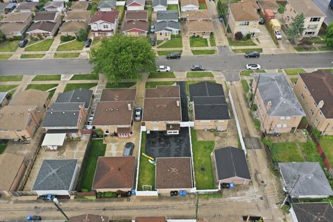 Tiny photo for 8638 S Keeler Avenue, Chicago, IL 60652 (MLS # 12669440)