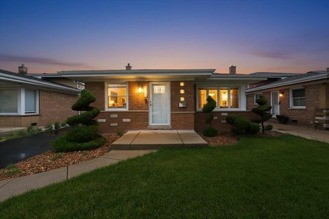 Tiny photo for 8638 S Keeler Avenue, Chicago, IL 60652 (MLS # 12669440)