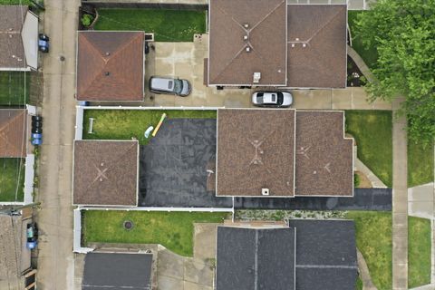 Tiny photo for 8638 S Keeler Avenue, Chicago, IL 60652 (MLS # 12669440)