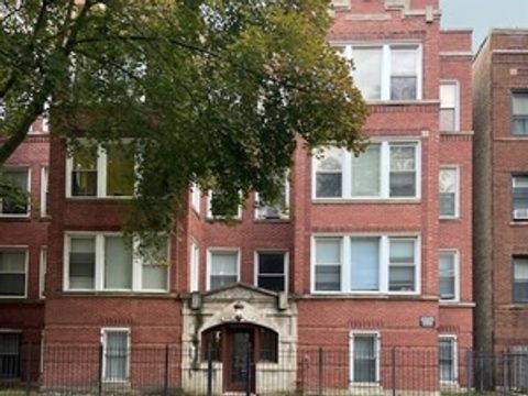 Photo of 6752 S CLYDE Avenue #3, Chicago, IL 60649 (MLS # 12491501)