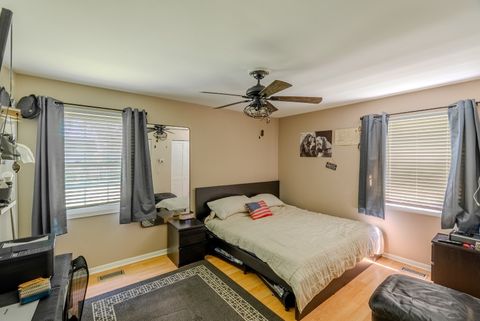 Tiny photo for 680 Indian Spring Lane, Buffalo Grove, IL 60089 (MLS # 12657712)