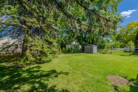 Tiny photo for 680 Indian Spring Lane, Buffalo Grove, IL 60089 (MLS # 12657712)