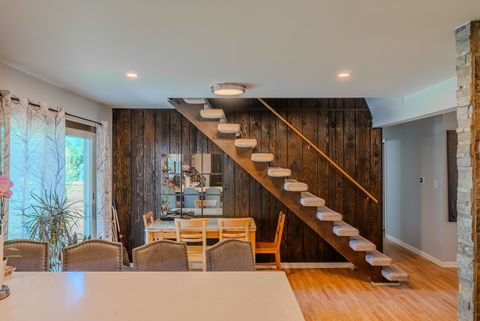 Tiny photo for 680 Indian Spring Lane, Buffalo Grove, IL 60089 (MLS # 12657712)
