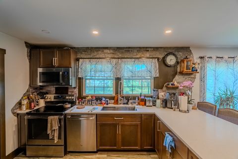 Tiny photo for 680 Indian Spring Lane, Buffalo Grove, IL 60089 (MLS # 12657712)
