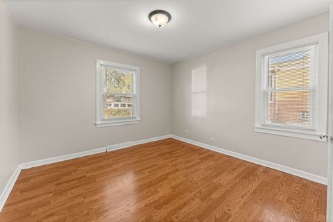 Tiny photo for 2631 W 97th Place, Evergreen Park, IL 60805 (MLS # 12503301)