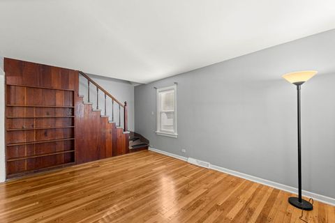 Tiny photo for 2631 W 97th Place, Evergreen Park, IL 60805 (MLS # 12503301)