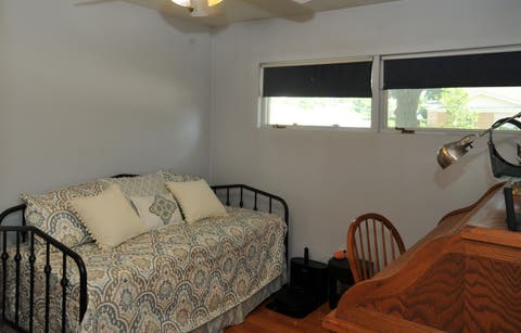 Tiny photo for 1201 Raymond Avenue, La Grange Park, IL 60526 (MLS # 12713516)