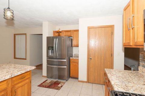 Tiny photo for 3842 Dunbury Lane, Rockford, IL 61101 (MLS # 12604109)