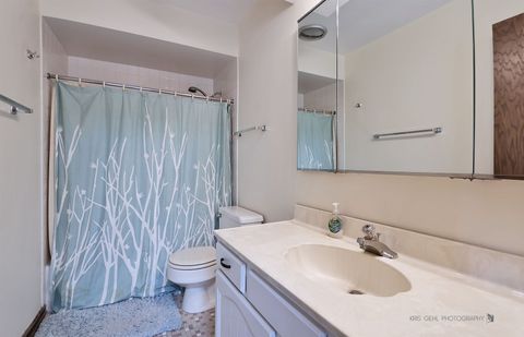 Tiny photo for 1857 Willowview Terrace, Northfield, IL 60093 (MLS # 12510663)