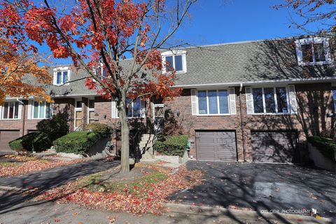 1857 Willowview Terrace Northfield IL 60093