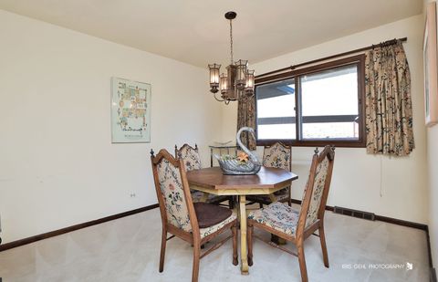 Tiny photo for 1857 Willowview Terrace, Northfield, IL 60093 (MLS # 12510663)