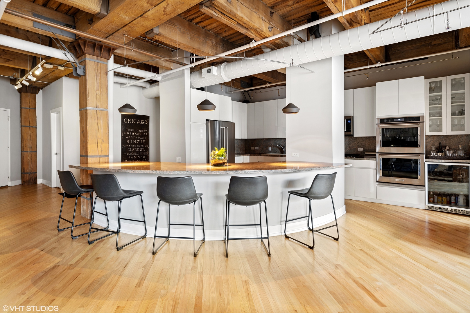 375 W ERIE Street 410