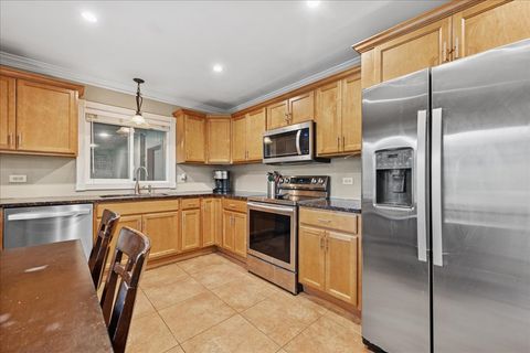 Tiny photo for 812 Cassie Drive, Joliet, IL 60435 (MLS # 12447491)
