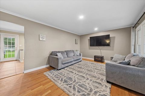 Tiny photo for 812 Cassie Drive, Joliet, IL 60435 (MLS # 12447491)