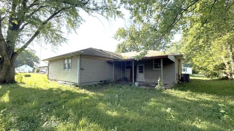 Tiny photo for 508 Euclid Avenue, Iuka, IL 62849 (MLS # 12734715)