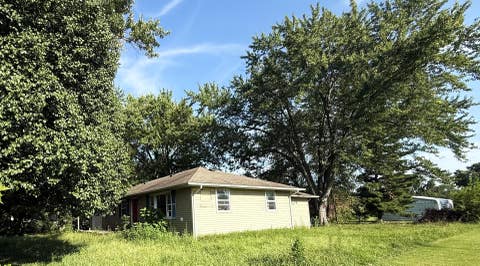 Tiny photo for 508 Euclid Avenue, Iuka, IL 62849 (MLS # 12734715)