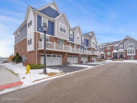 Tiny photo for 412 Bluff Avenue, La Grange, IL 60525 (MLS # 12556452)