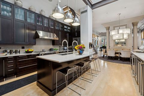 Tiny photo for 2217 N Clybourn Avenue, Chicago, IL 60614 (MLS # 12545922)