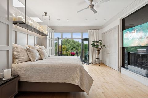 Tiny photo for 2217 N Clybourn Avenue, Chicago, IL 60614 (MLS # 12545922)