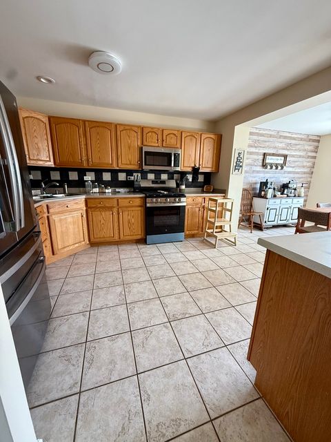 Tiny photo for 2345 Foxmoor Lane, Aurora, IL 60502 (MLS # 12454385)