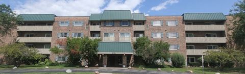 675 Grove Drive 409 Elk Grove Village IL 60007