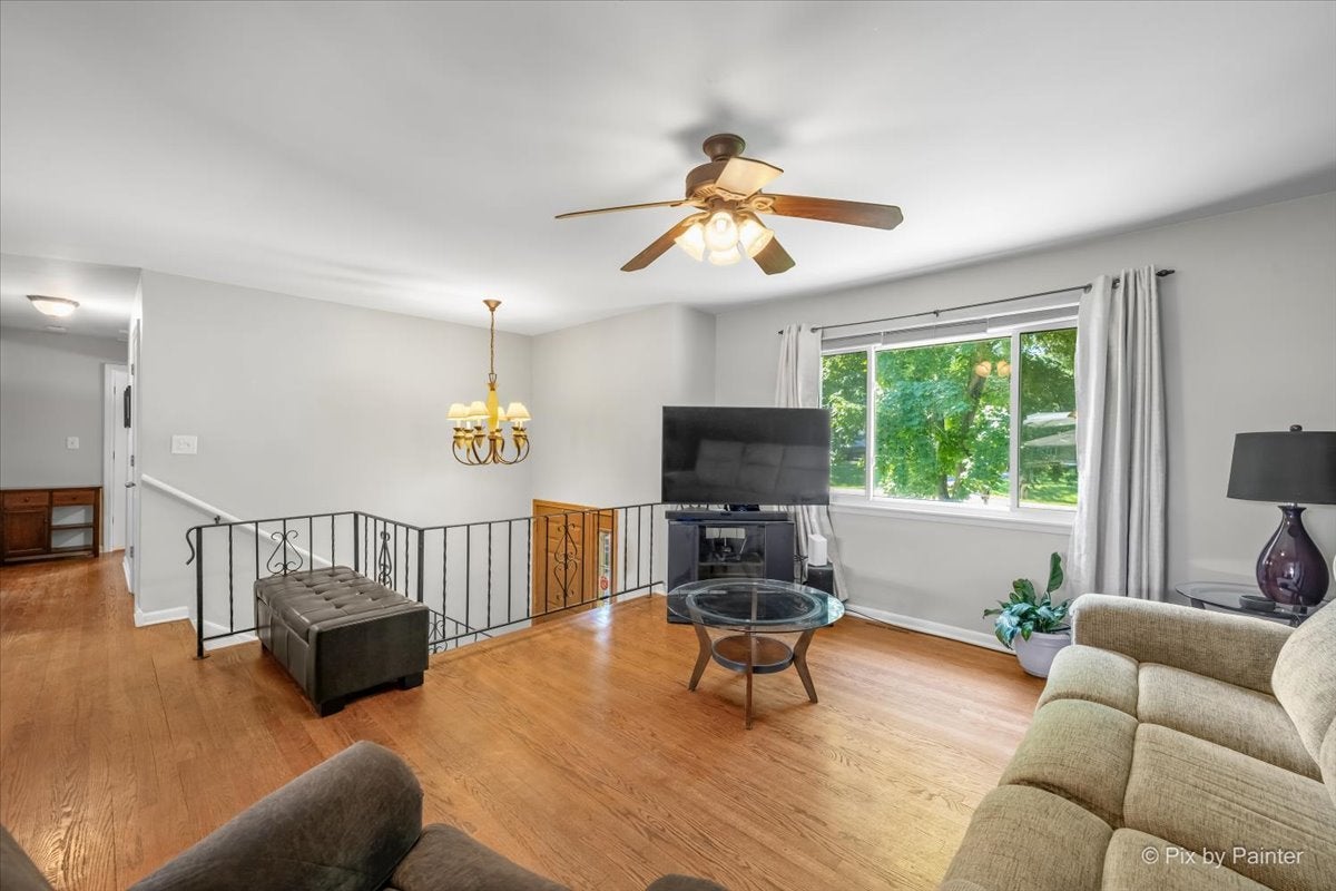 29W264 Lee Road