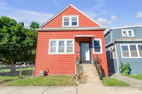 A home in Calumet Park