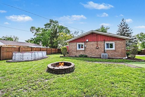 Tiny photo for 11725 S Keeler Avenue, Alsip, IL 60803 (MLS # 12639153)