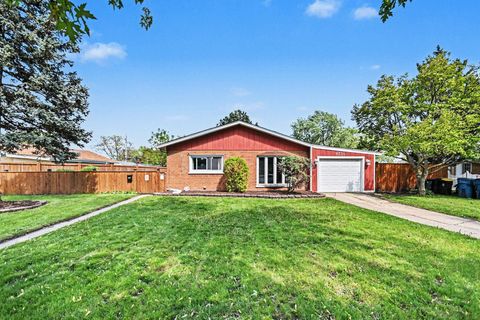 Photo of 11725 S Keeler Avenue, Alsip, IL 60803 (MLS # 12639153)